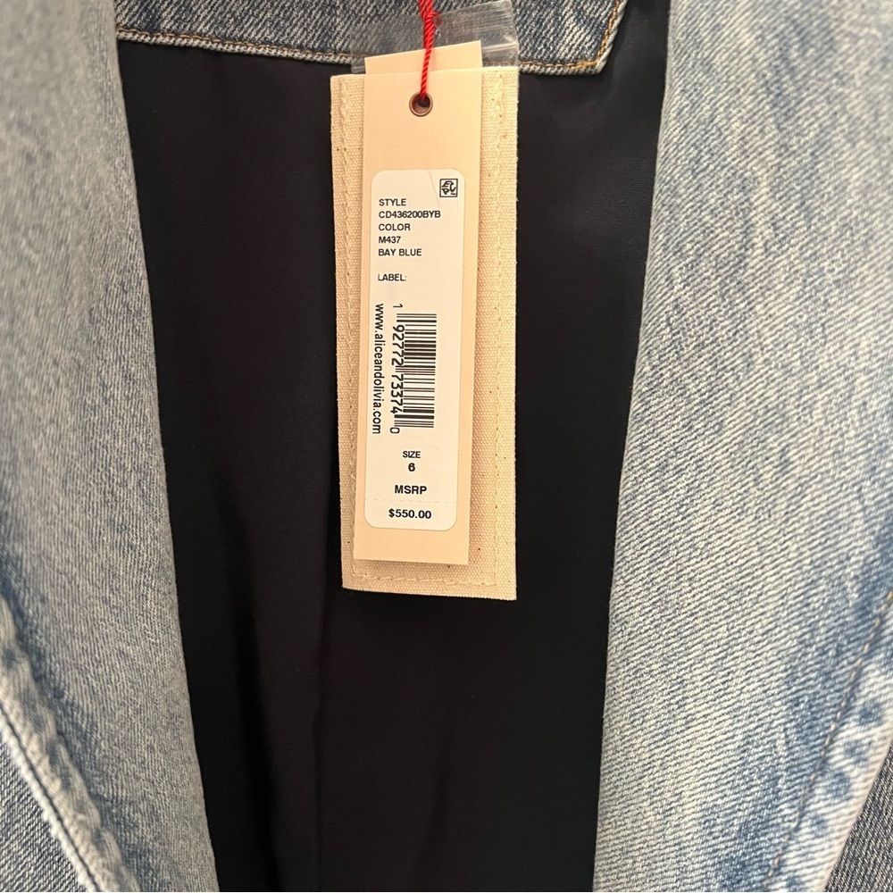 Alice + Olivia Macy Denim Fitted Blazer- Size 6; New with Tags - Picture 7 of 11